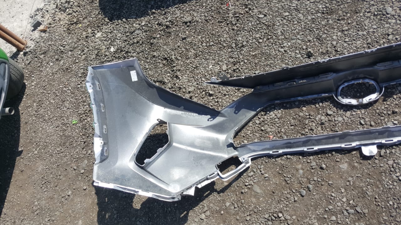 PARACHOQUES DELANTERO TOYOTA  RAV-4 2019 AL 2020